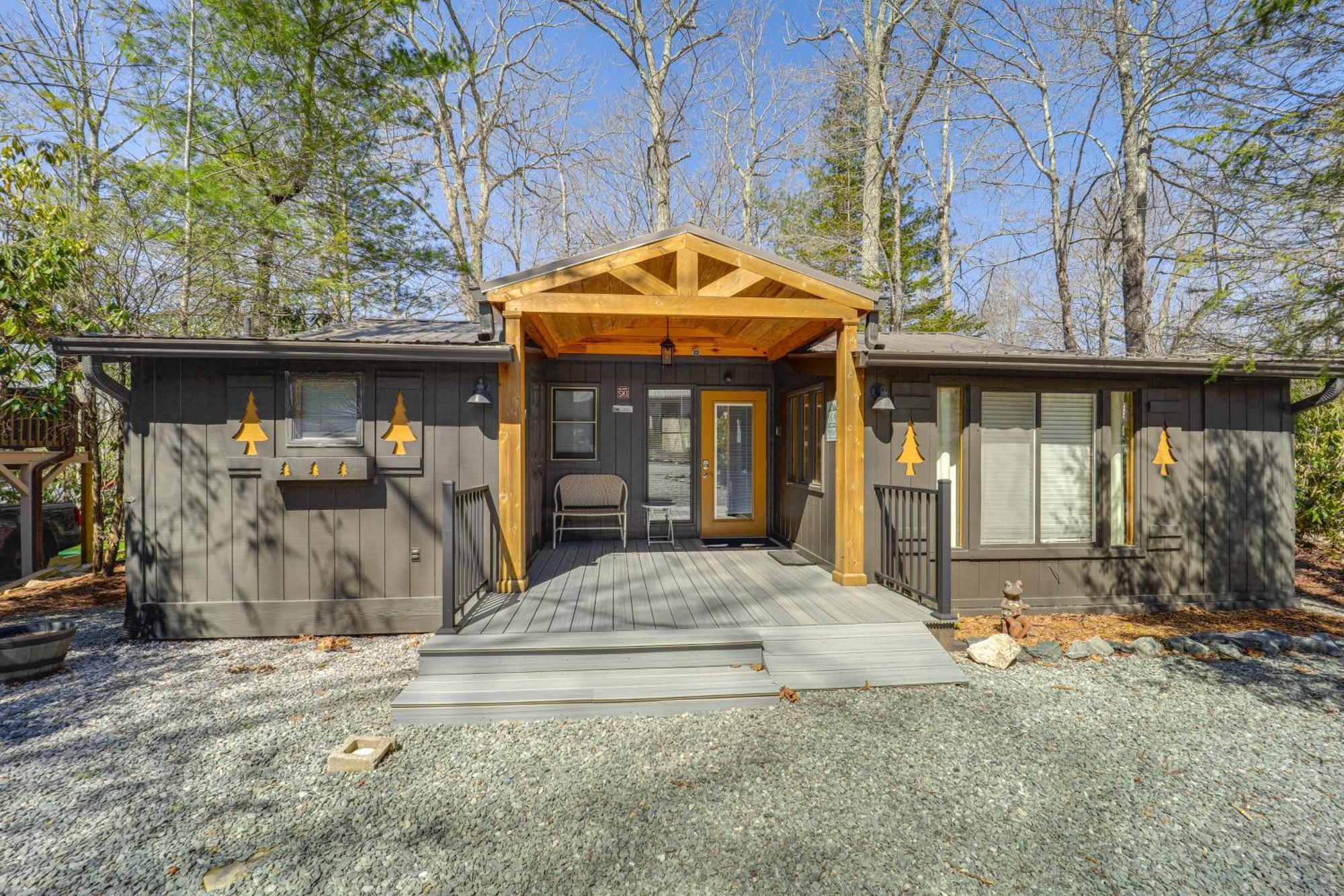 Rustic Newland Cabin With Deck By Lake And Trails! المظهر الخارجي الصورة